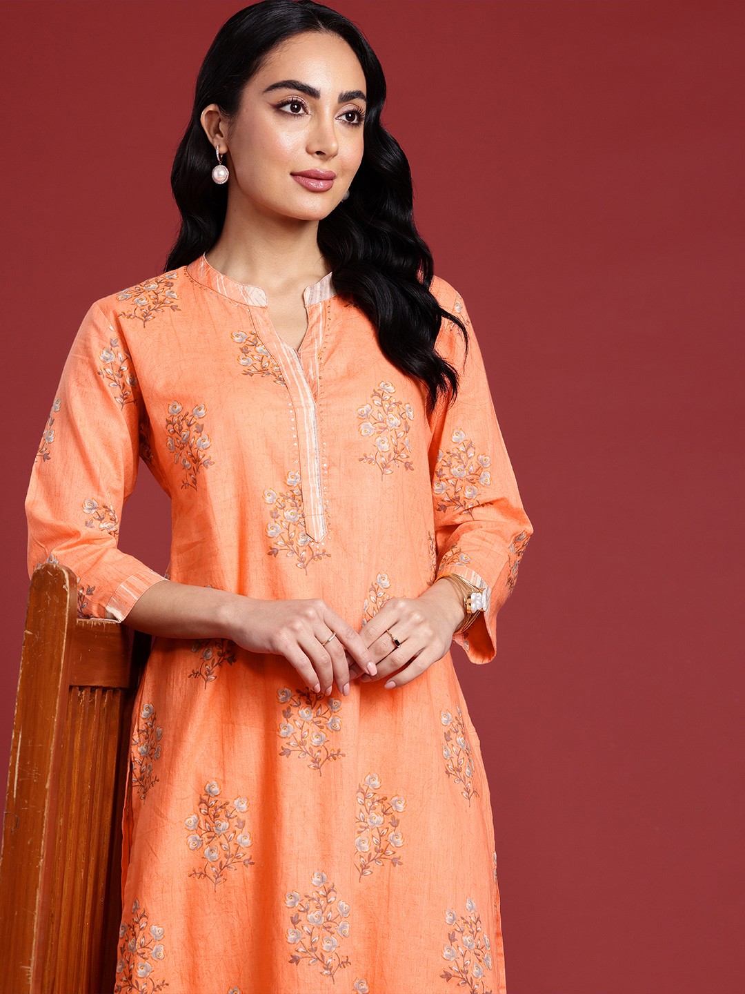 

Anouk Women Floral Printed Regular Sequinned Pure Cotton Kurta with Trousers, Orange