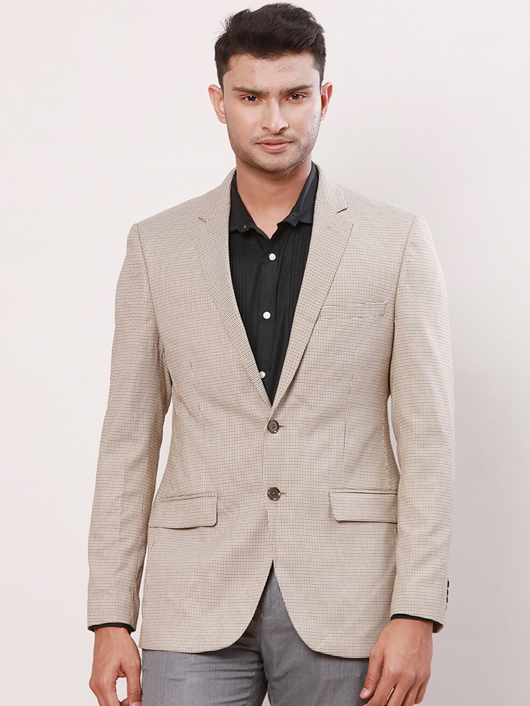 

Raymond Checked Contemporary Fit Single-Breasted Blazer, White