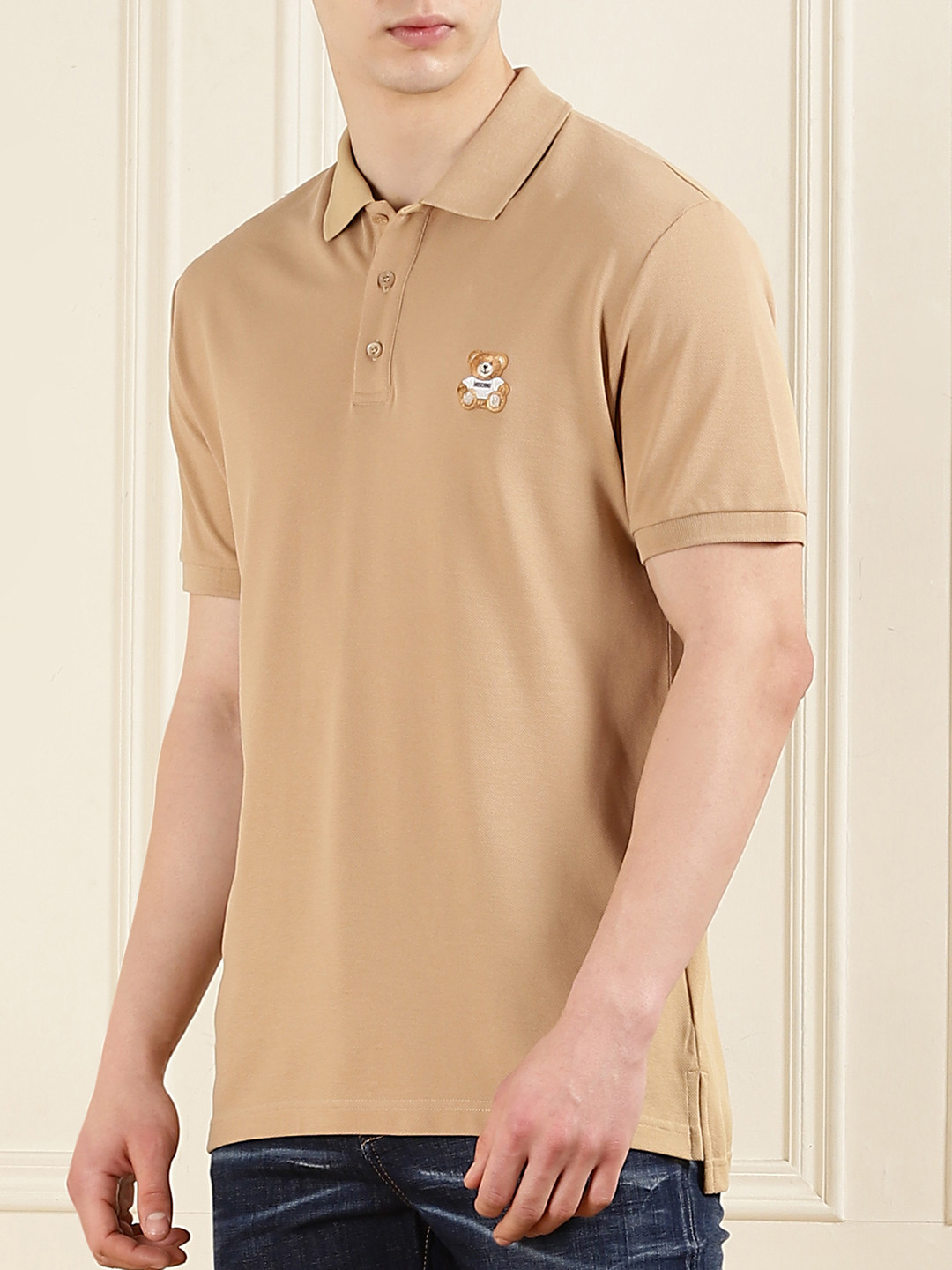

MOSCHINO COUTURE Men Henley Neck Pockets T-shirt, Beige