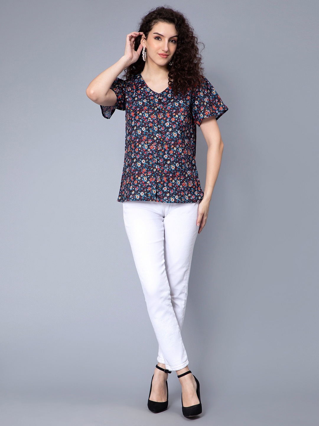 

CELEBRAVO Floral Print Crepe Top, Multi