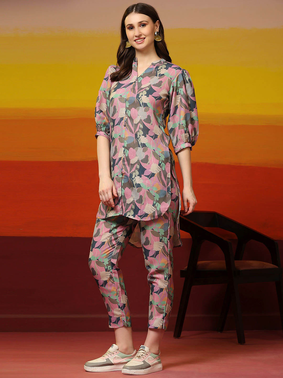 

Phenav Floral Printed Linen Top With Trousers, Pink