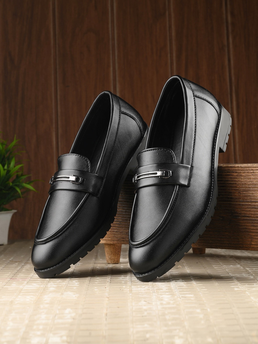 

CARLO ROMANO Men Formal Loafers, Black