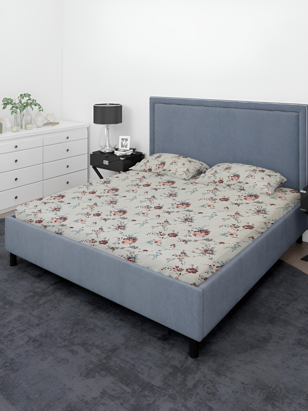 

House of Owlet Red Floral 144 TC King Bedsheet with 2 Pillow Covers