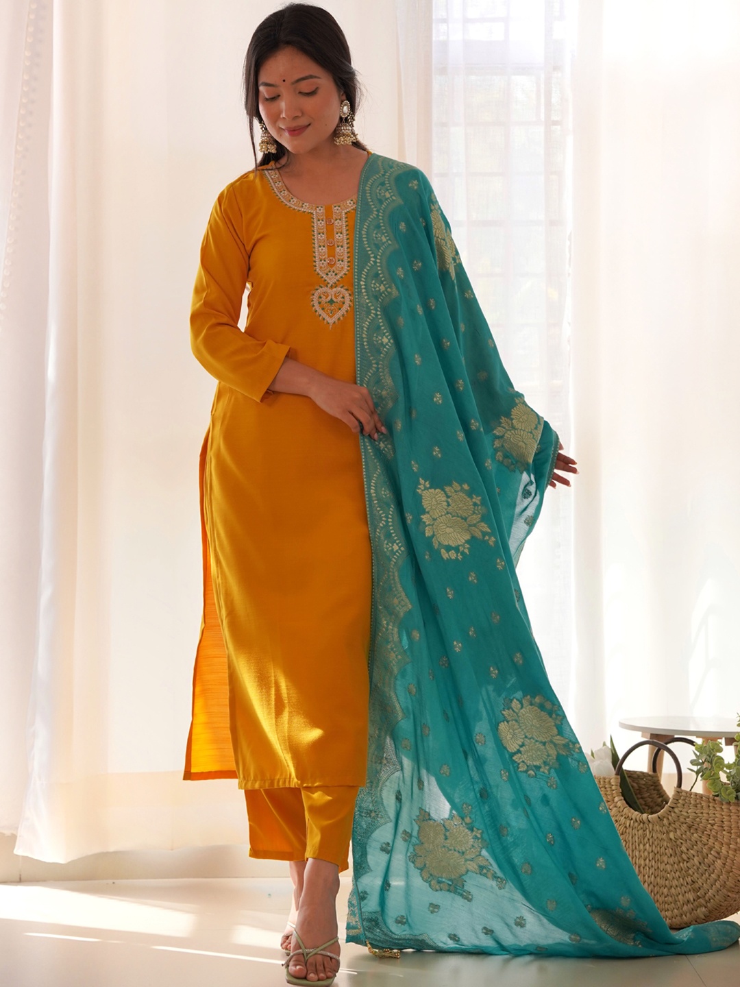 

J.KANJI Ethnic Motifs Yoke Design Regular Thread Work Kurta with Trousers & Dupatta, Yellow