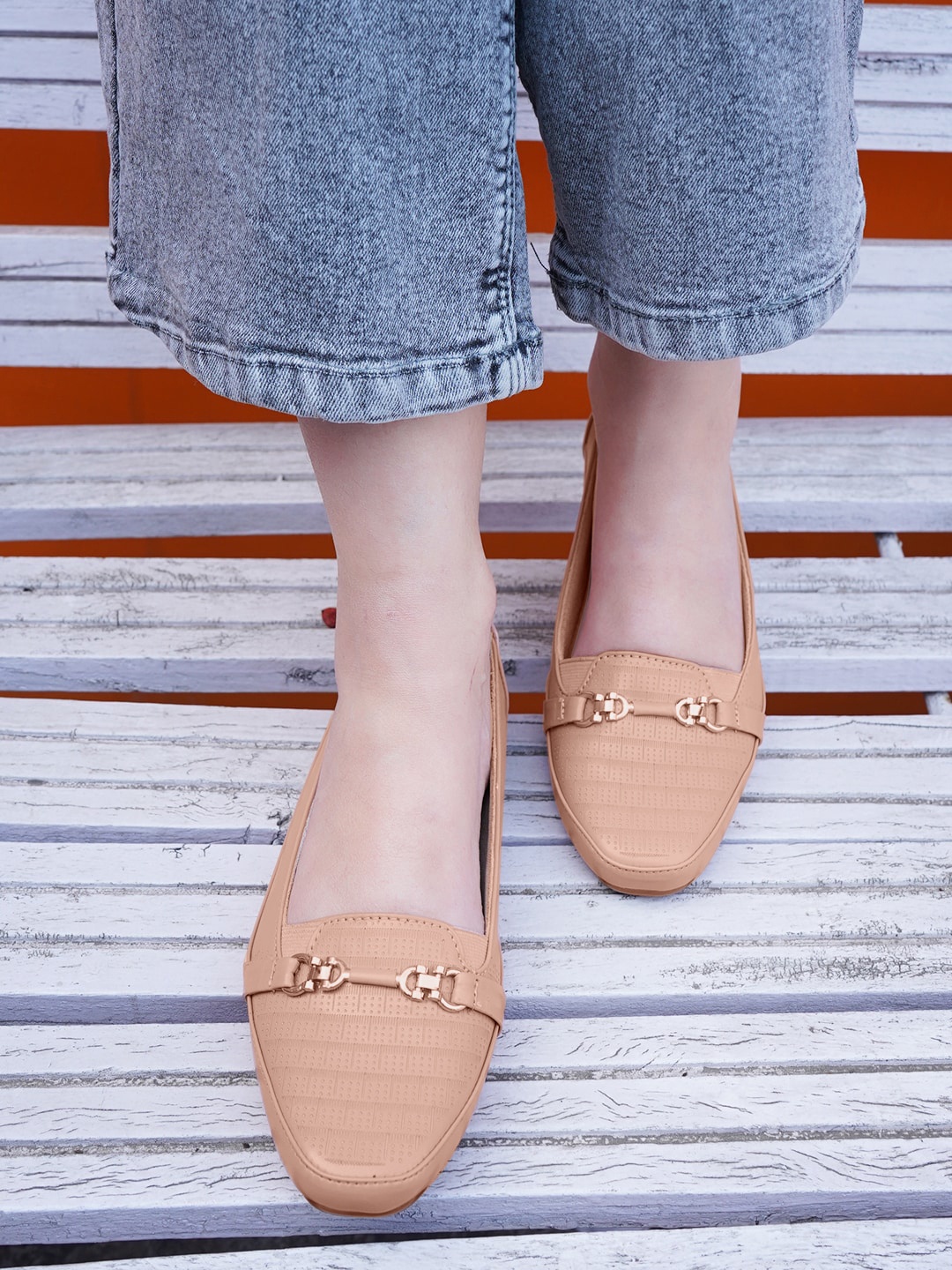 

DressBerry Women Woven Design Ballerinas Flats, Peach