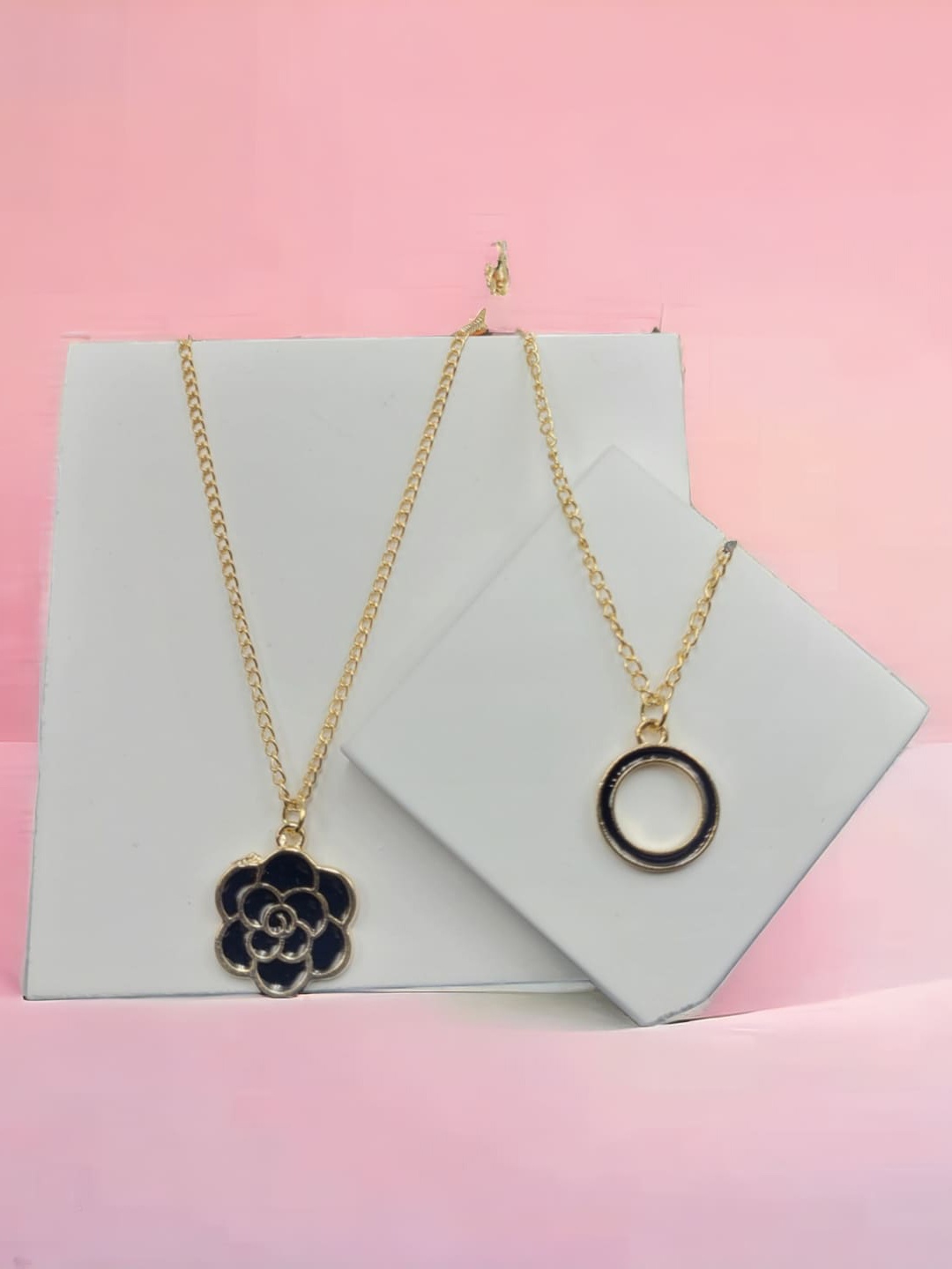 

Manikya Set of 2 Gold-Plated Enamelled Heart Pendants with Chains