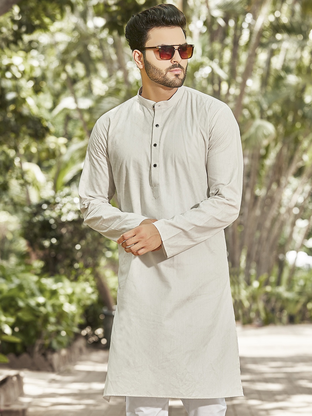 

Authentics Men Geometric Mirror Work Kurta, Cream