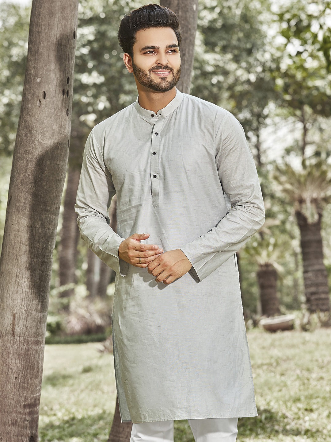 

Authentics Men Striped Thread Work Kurta, Grey