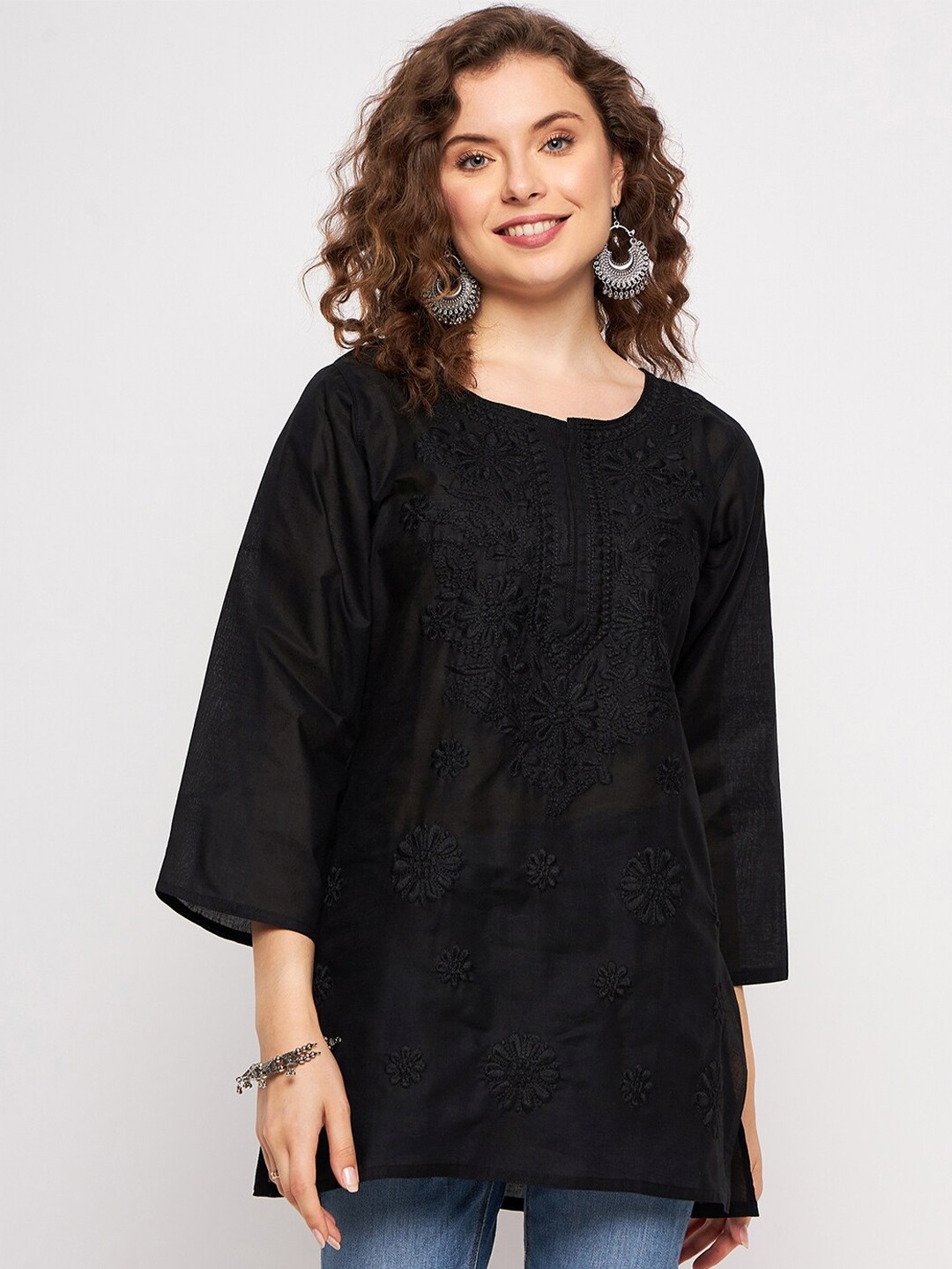 

TULIP 21 Floral Embroidered Pure Cotton Lucknowi Chikankari Kurti, Black