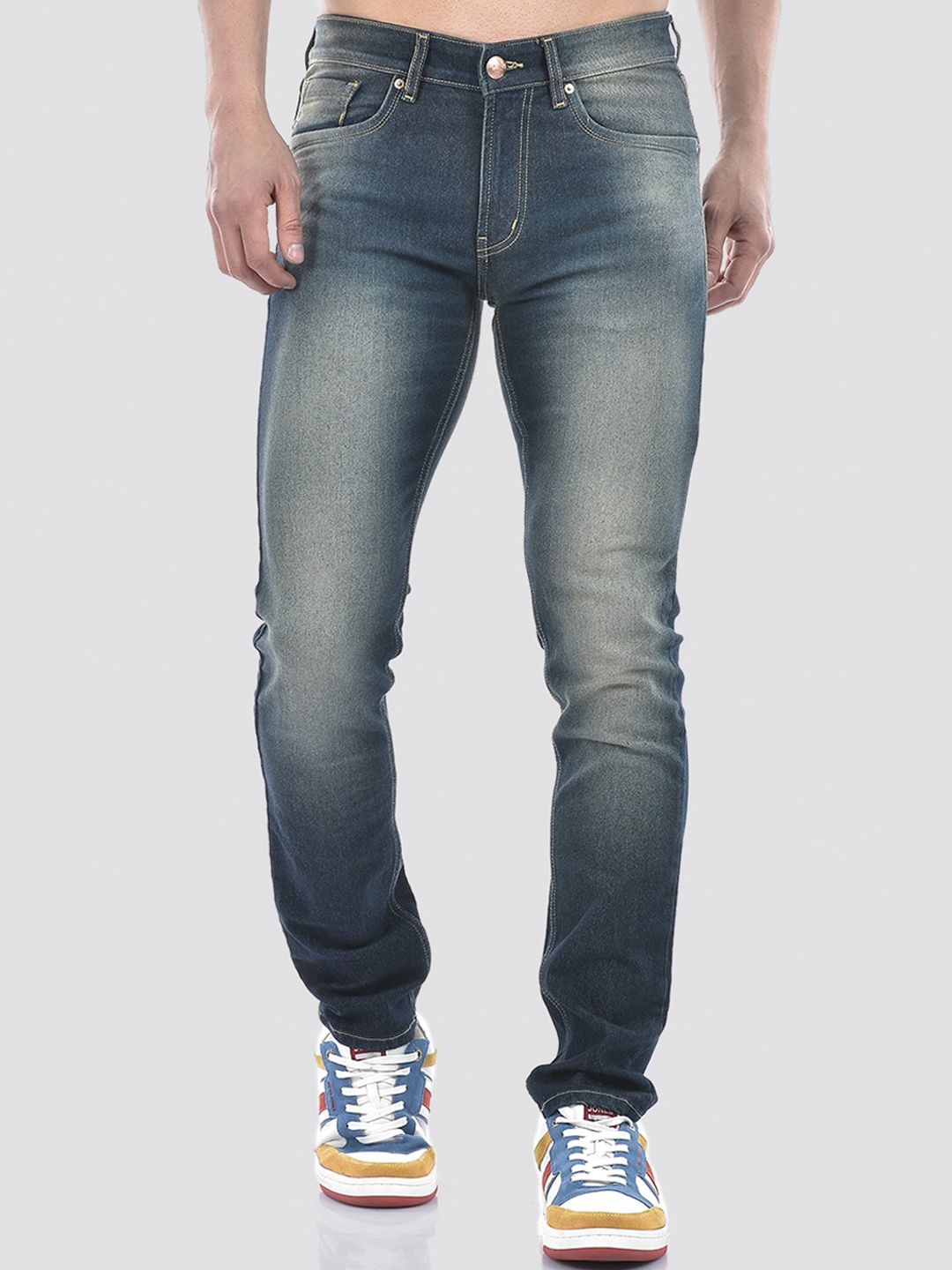 

Numero Uno Men Solid Tapered Fit Sustainable Stretchable Jeans, Navy blue