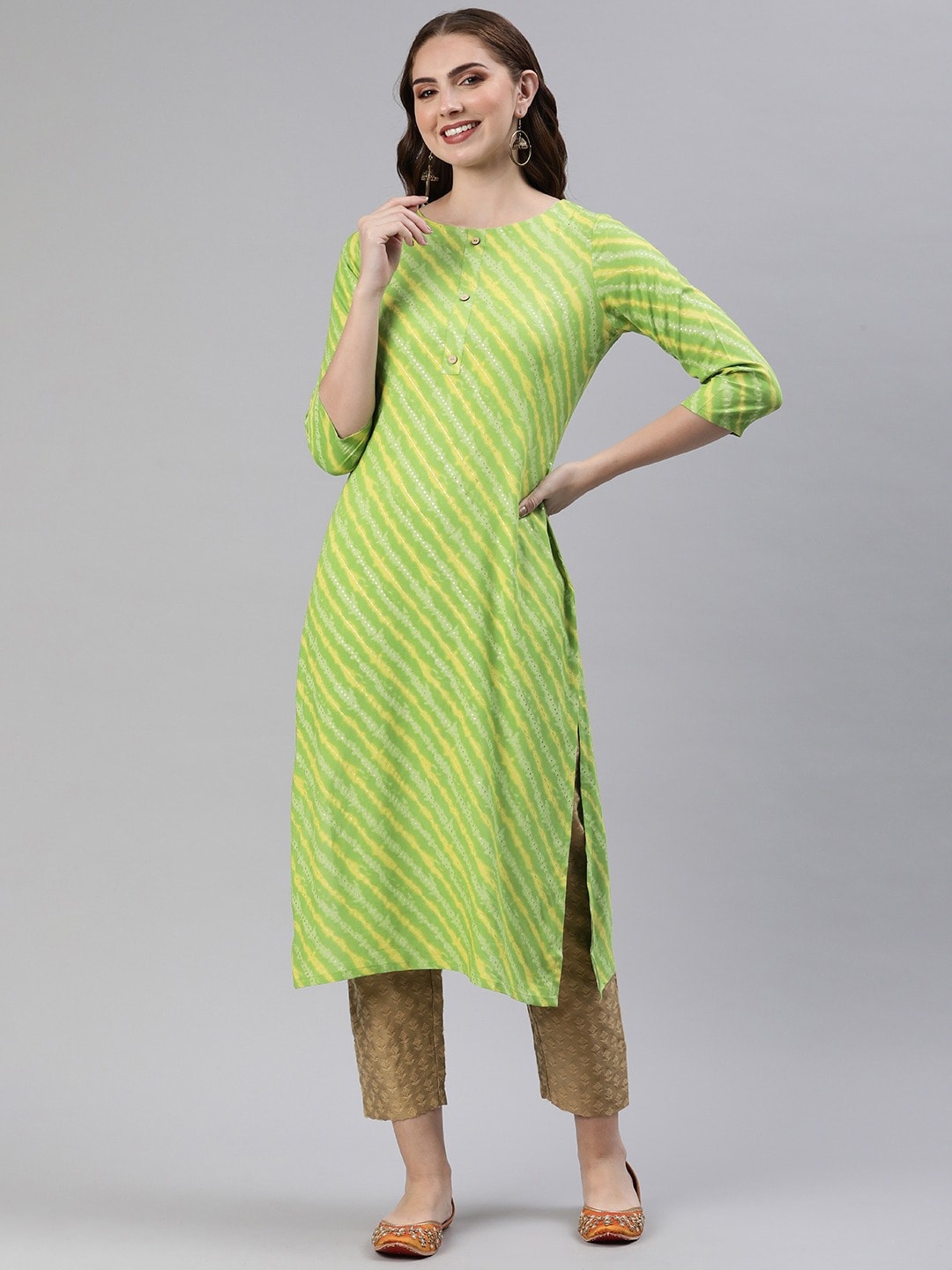 

HRITIKA Women Striped Keyhole Neck Gotta Patti Kurta, Green