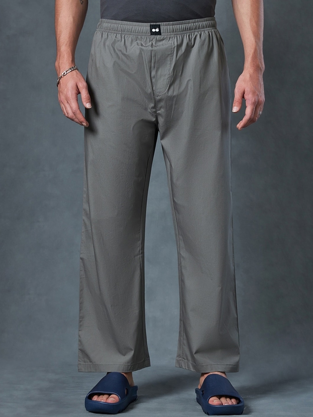 

Bewakoof Men Oversized Pyjamas, Grey