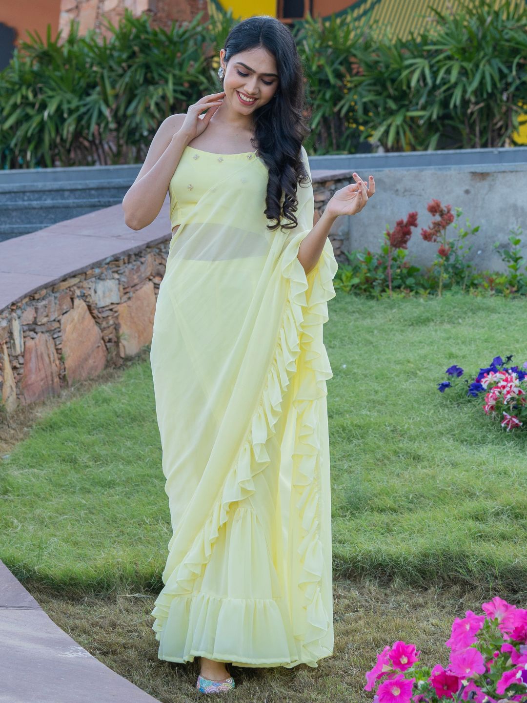 

HOUSE OF JAMOTI Ruffled Saree, Yellow