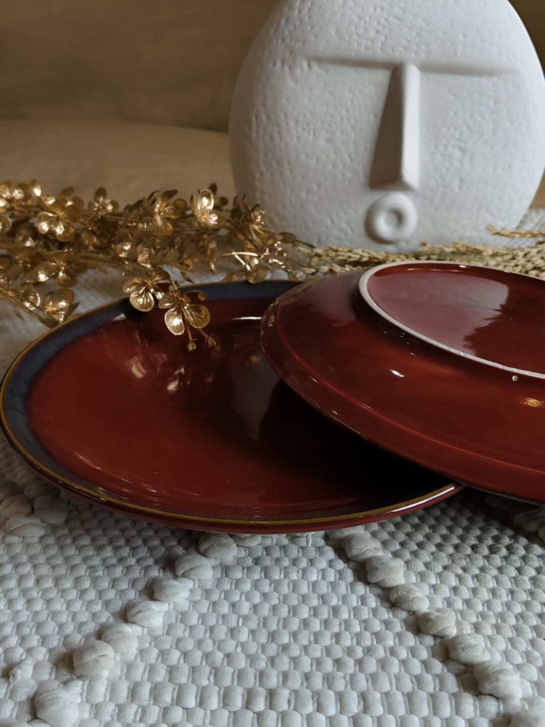 

NIYARA Red 2 Pieces Ceramic Matte Plates