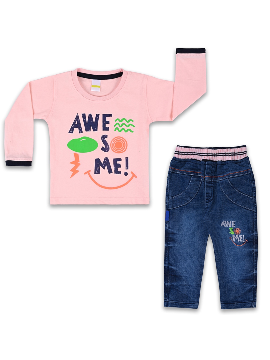 

Wish Karo Boys Printed Cotton T-shirt with Trousers, Peach