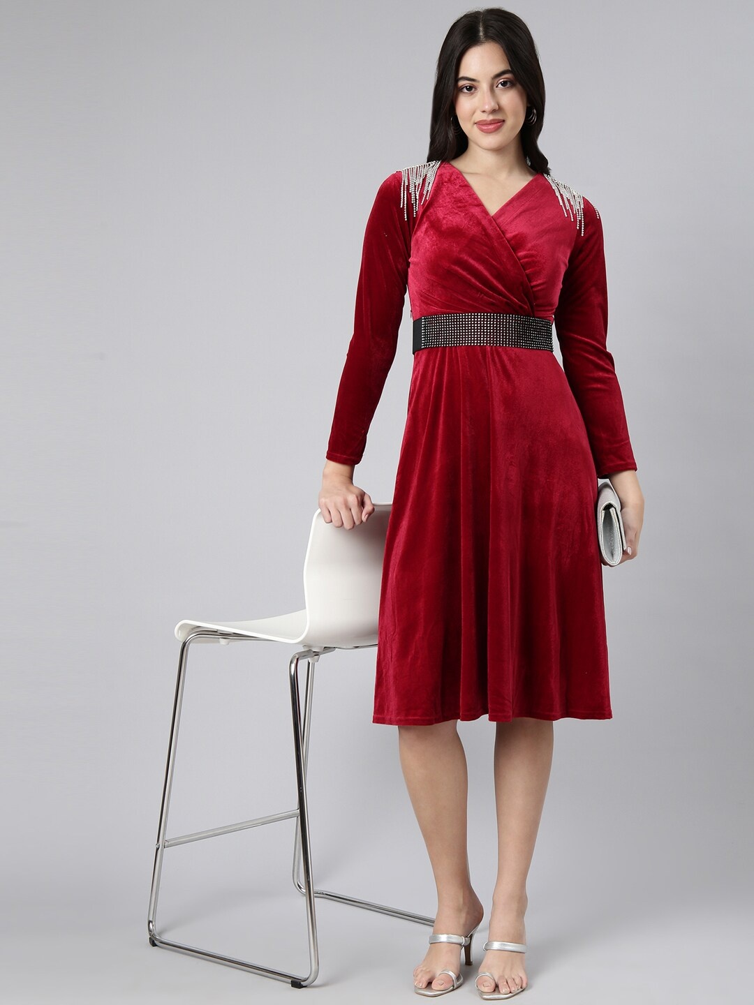 

SHOWOFF Knee Length Solid Fit and Flare Dress comes with Belt, Burgundy