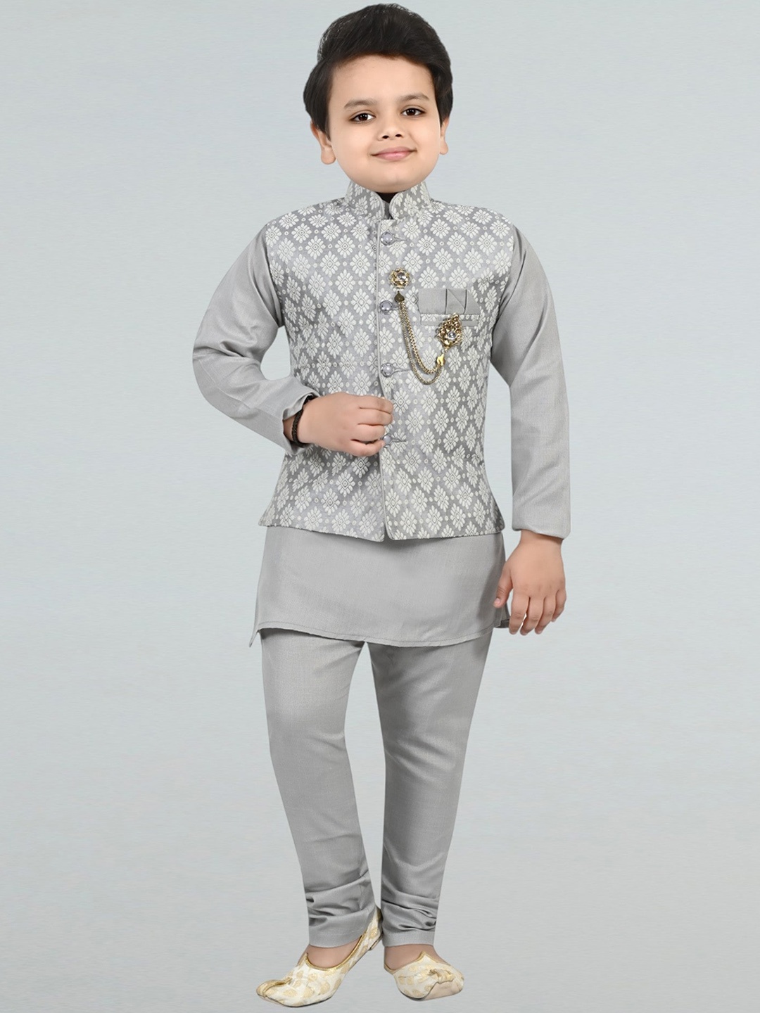 

BT DEZINES Boys Regular Raw Silk Mandarin Collar Kurta with Churidar With Waistcoat, Grey