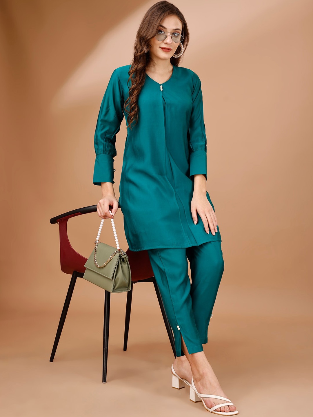 

Tikhi Imli Teal Tunic With Trousers