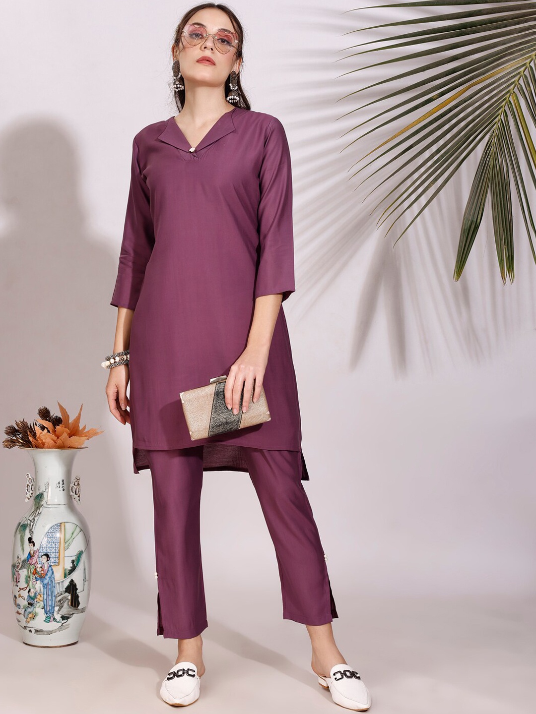 

Tikhi Imli Women Regular Kurta with Palazzos, Mauve
