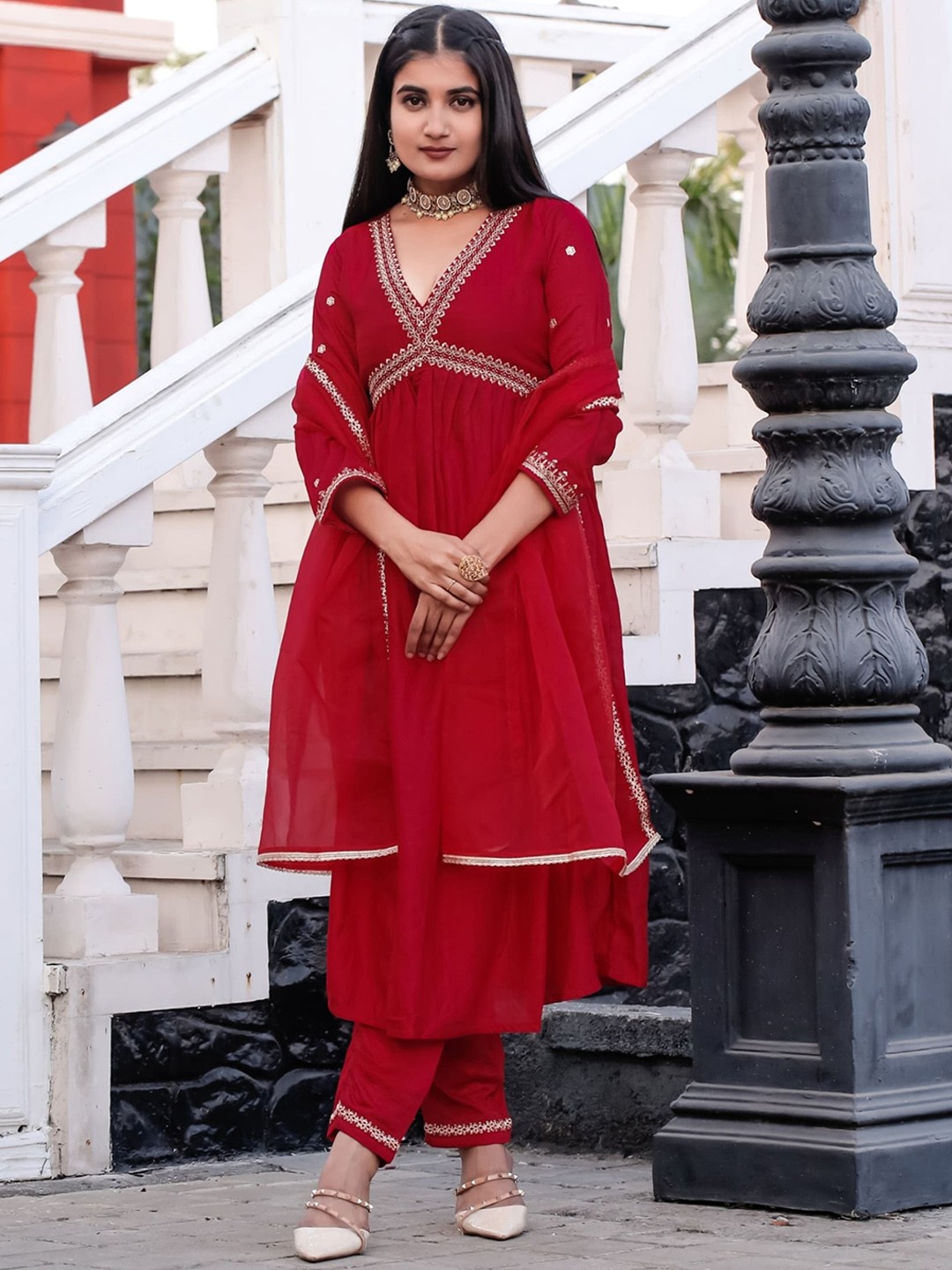

NIZA FASHION Floral Yoke Design Empire Gotta Patti Pure Silk Kurta With Trousers & Dupatta, Red