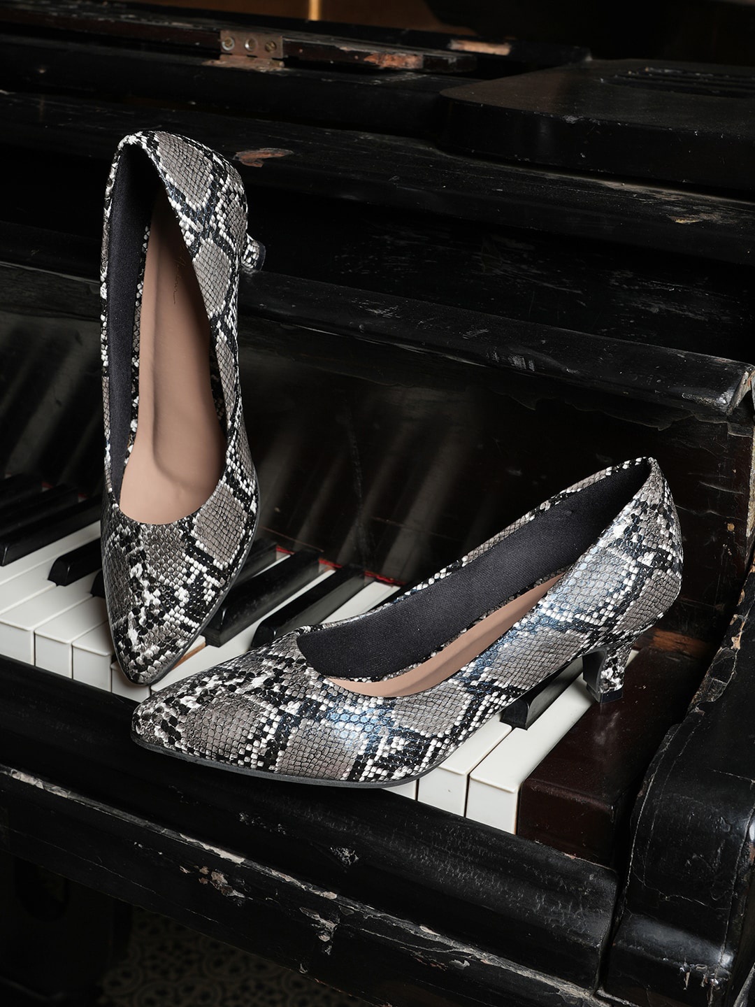 

Mast & Harbour Printed Party Kitten Pumps, Black
