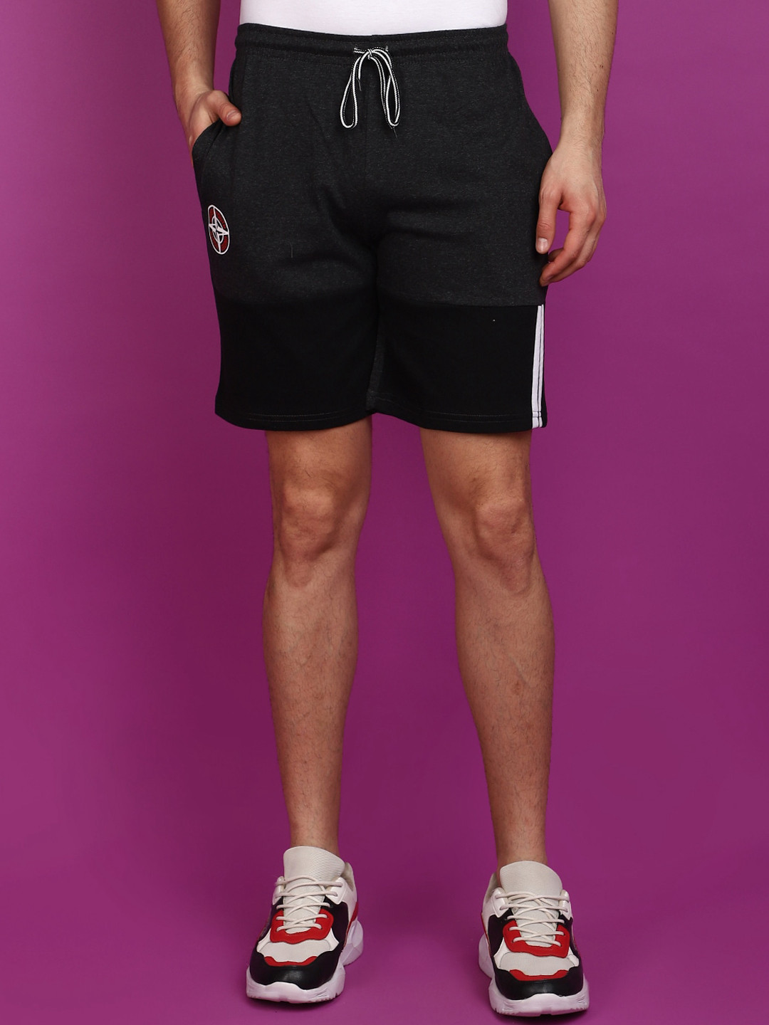 

V-Mart Men Shorts, Grey