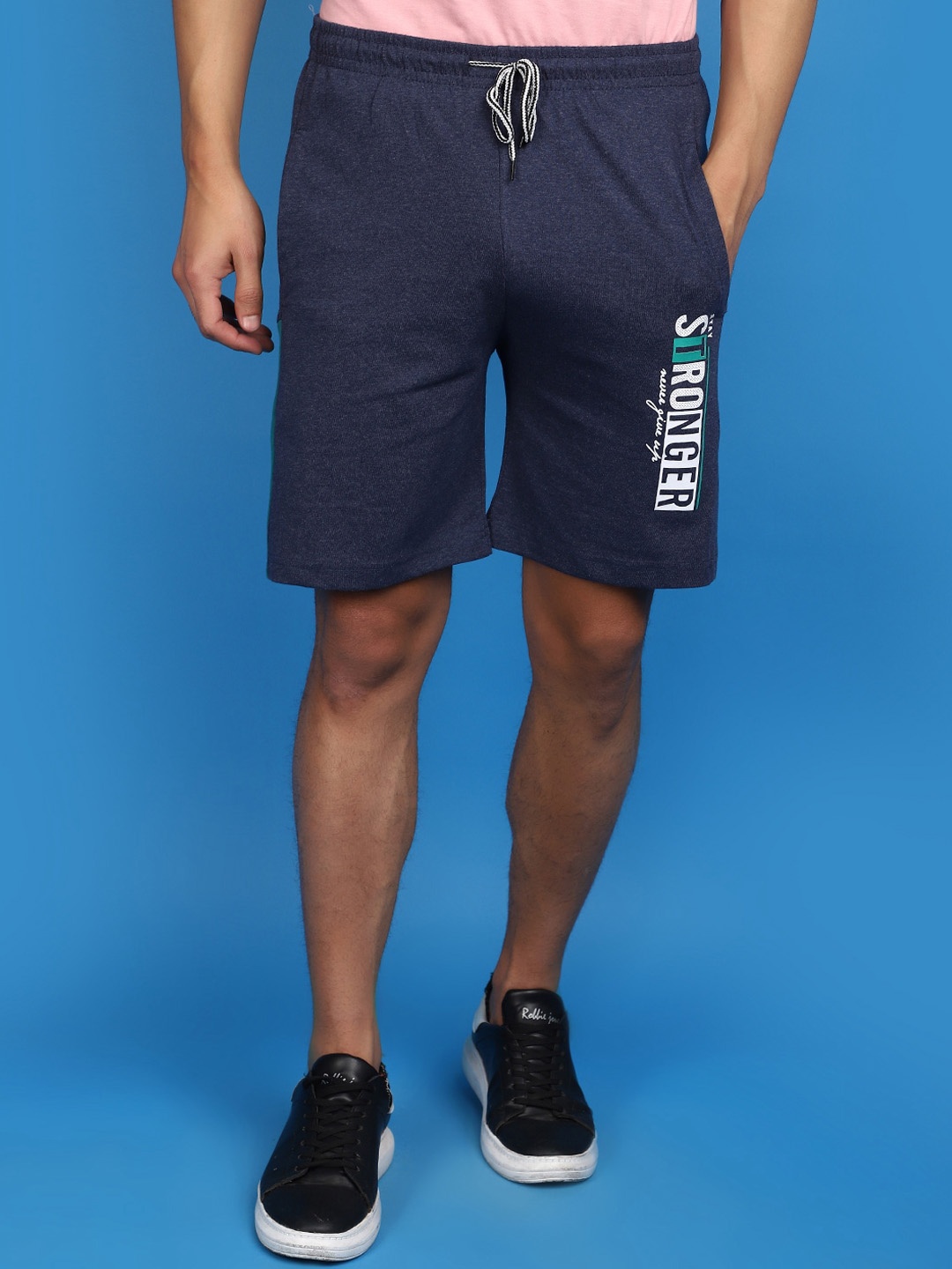 

V-Mart Men Shorts, Blue