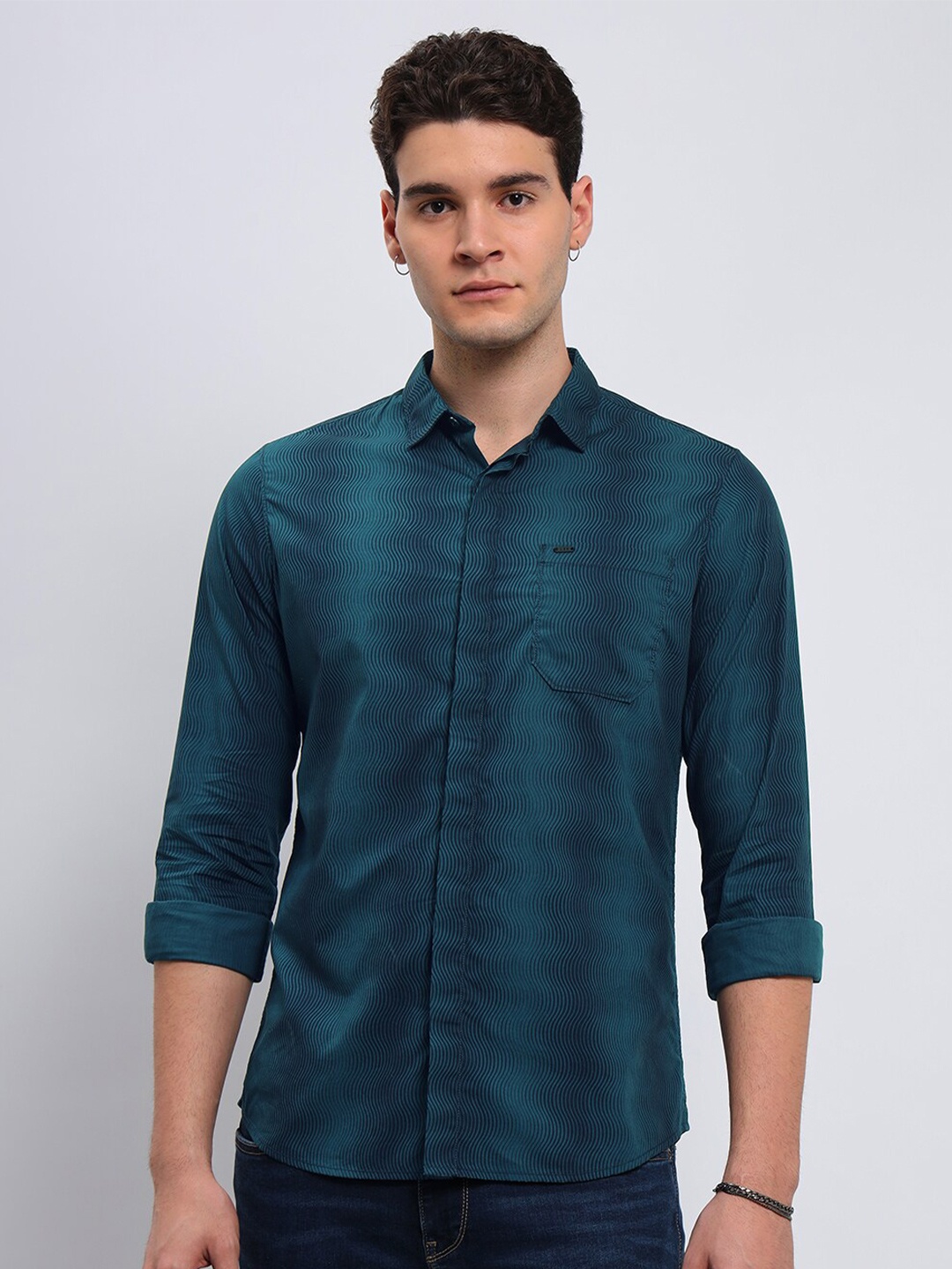 

Lee Men Slim Fit Opaque Casual Shirt, Green