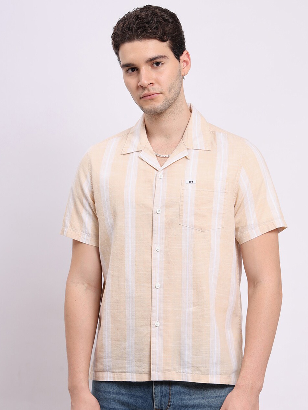 

Lee Men Opaque Striped Casual Shirt, Beige