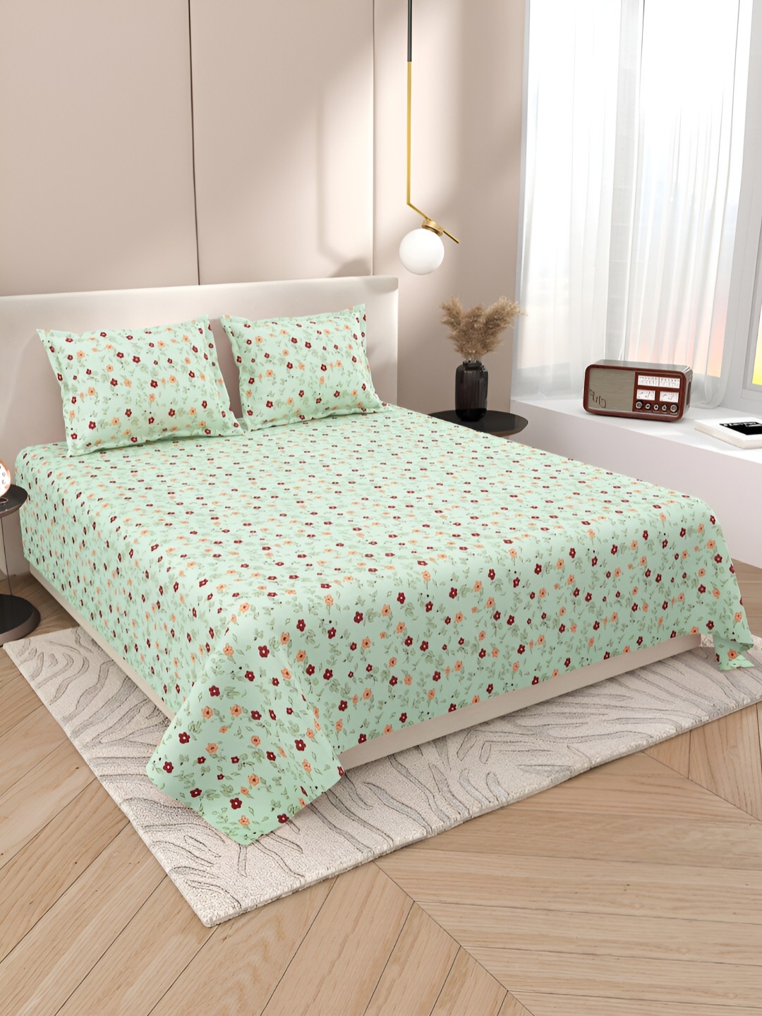 

DREAM WEAVERZ Green & Red Floral Cotton 220 TC Super King Bedsheet with 2 Pillow Covers