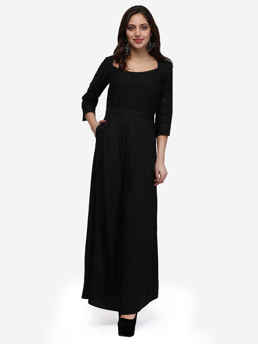 

V&M Lace Maxi Dress, Black