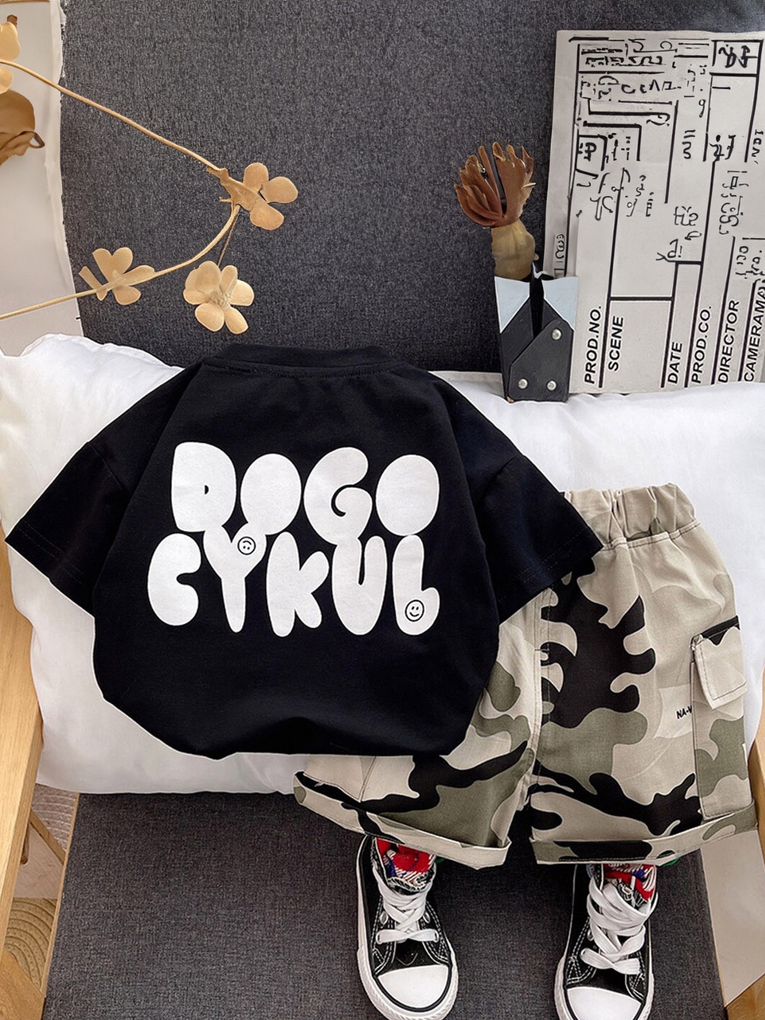 

INCLUD Boys Printed T-shirt with Camouflage Print Shorts, Black