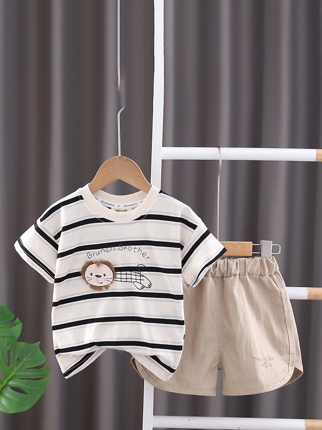 

INCLUD Boys Striped T-shirt with Shorts, Black