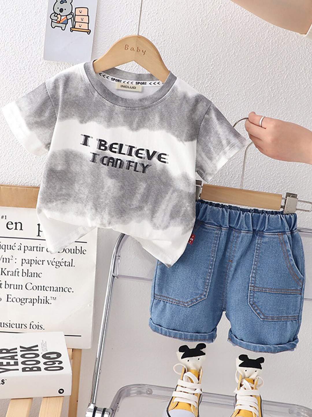 

INCLUD Boys Printed T-shirt with Denim Shorts, Grey