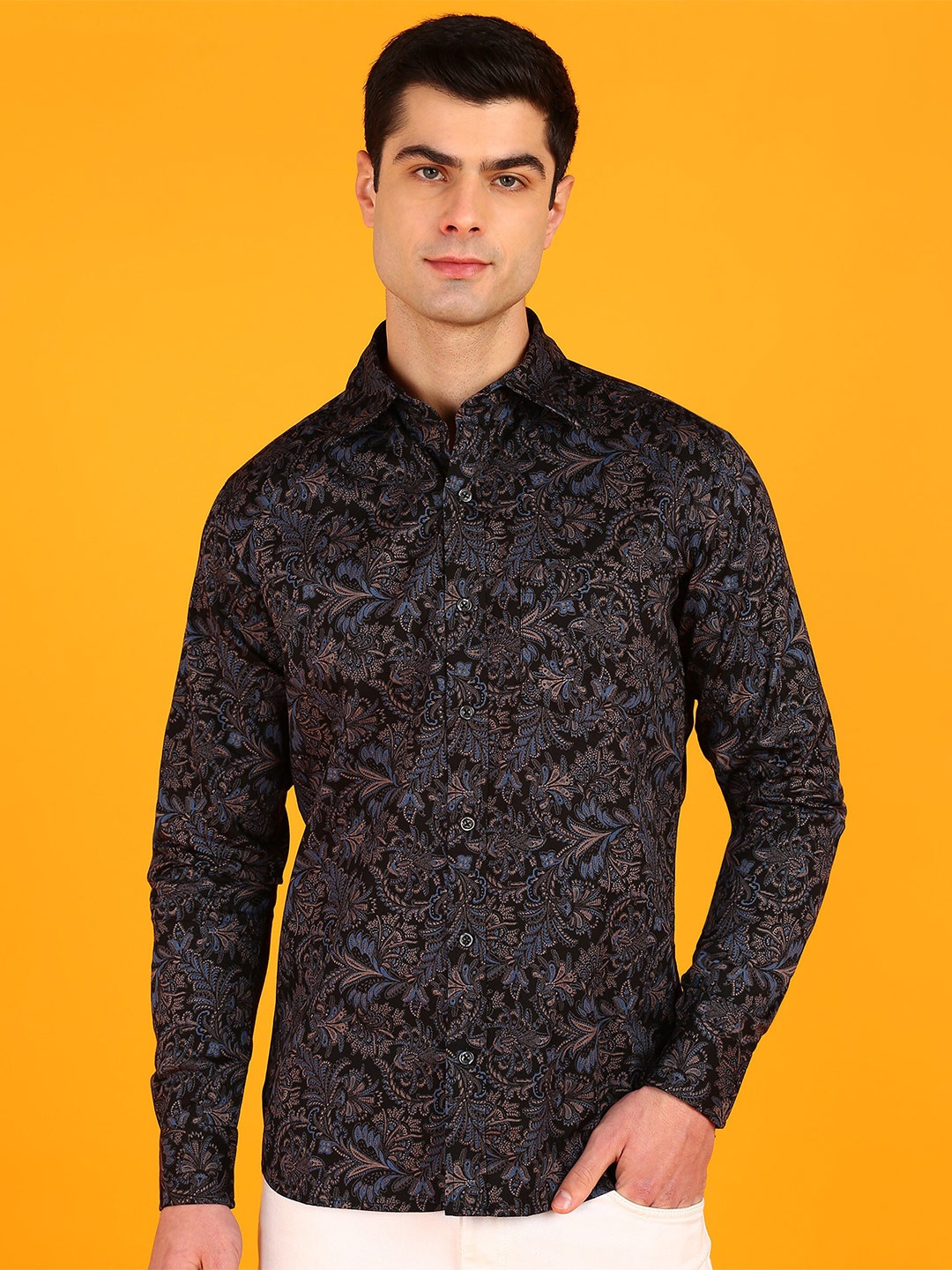 

ZNX Clothing Men Premium Opaque Printed Casual Shirt, Black