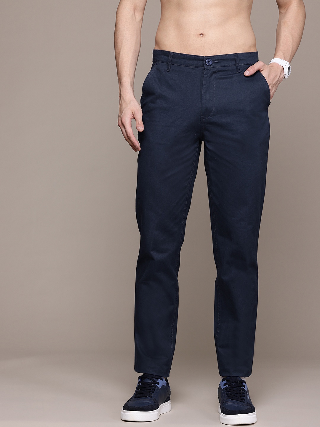 

The Roadster Lifestyle Co. Men Relaxed Chinos, Navy blue