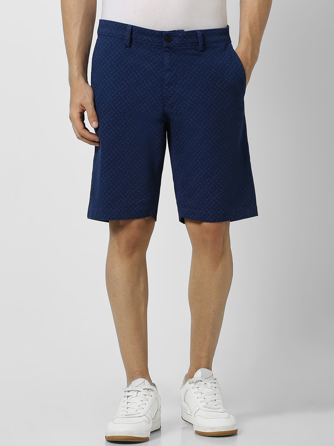 

Van Heusen Sport Men Printed Shorts, Navy blue