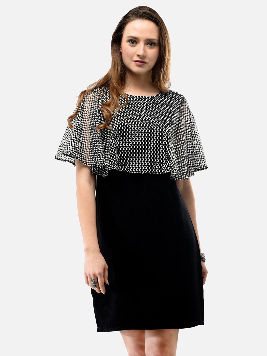 

V&M Boat Neck Bell Sleeves printed Scuba Sheath Dress, Black