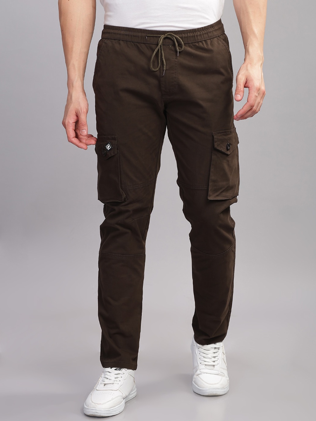 

PAUL STREET Men Regular Fit Mid-Rise Smart Cargos Trousers, Brown