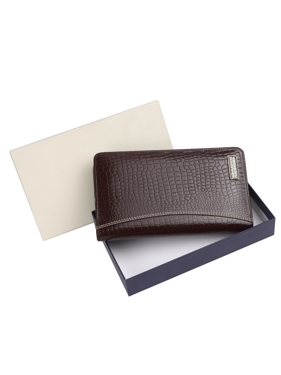 

HAMMONDS FLYCATCHER Unisex Textured Leather Passport Holder, Brown