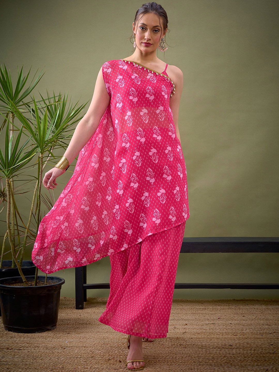 

Shae by SASSAFRAS Printed One Shoulder Neck Layered Top & Flared Sharara, Fuchsia