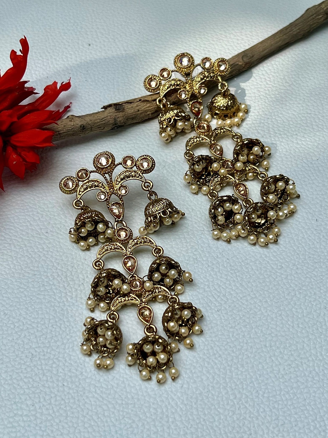 

Prettilicious Contemporary Drop Earrings, Champagne