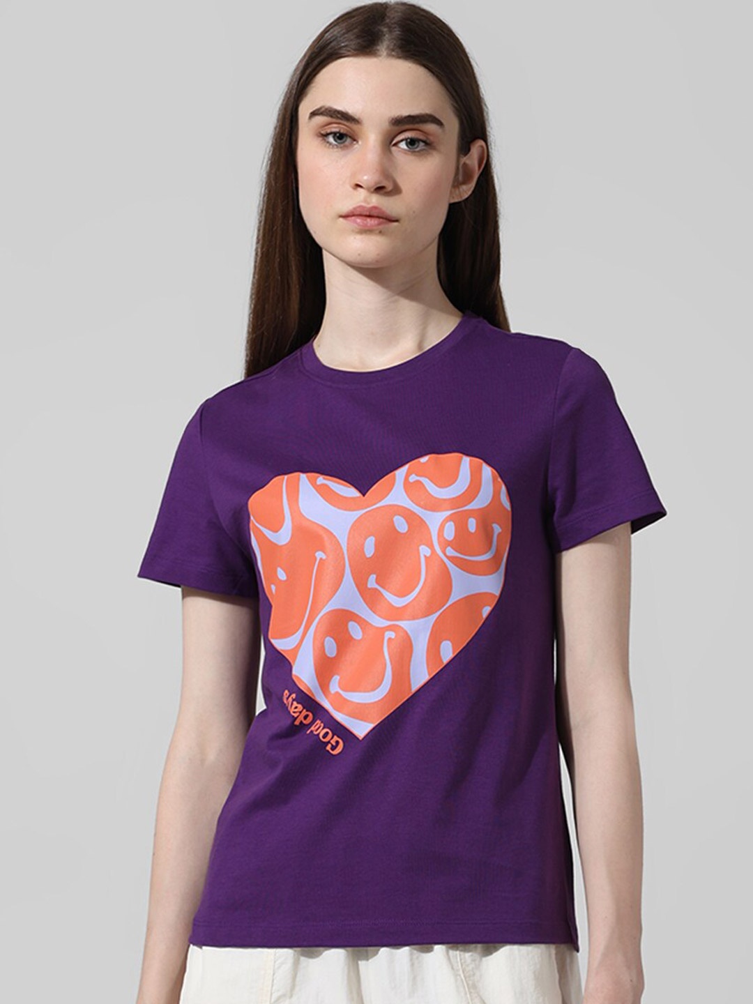 

ONLY Women Printed Applique T-shirt, Lavender