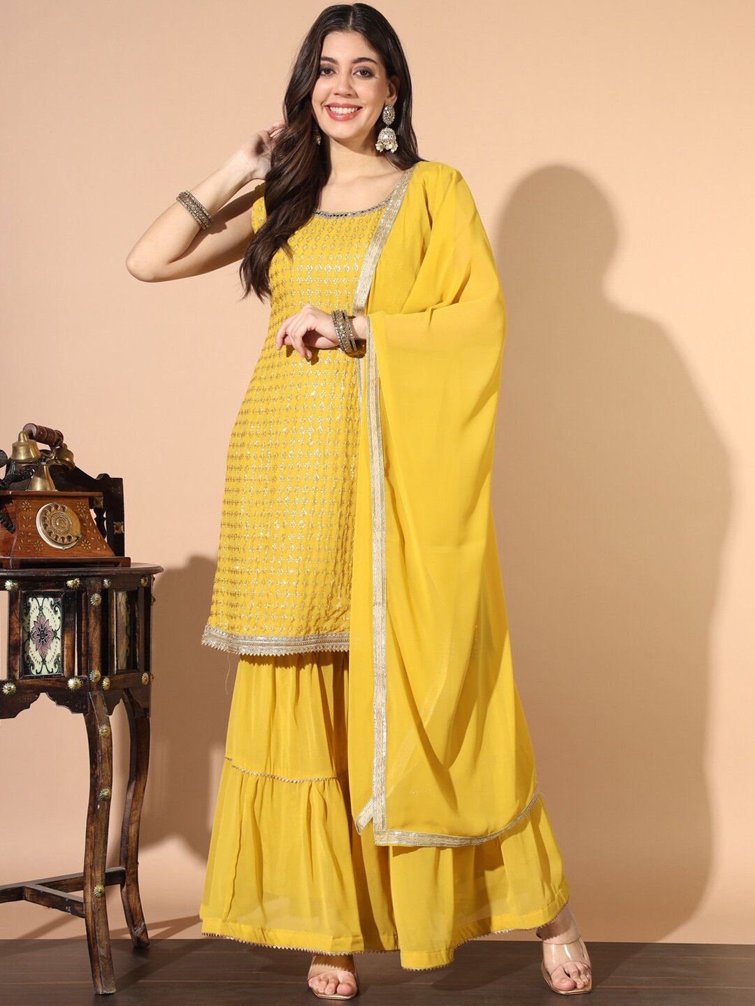 

Chhabra 555 Ethnic Motifs Embroidered U-Neck Sleeveless Sequinned Kurta Set, Yellow