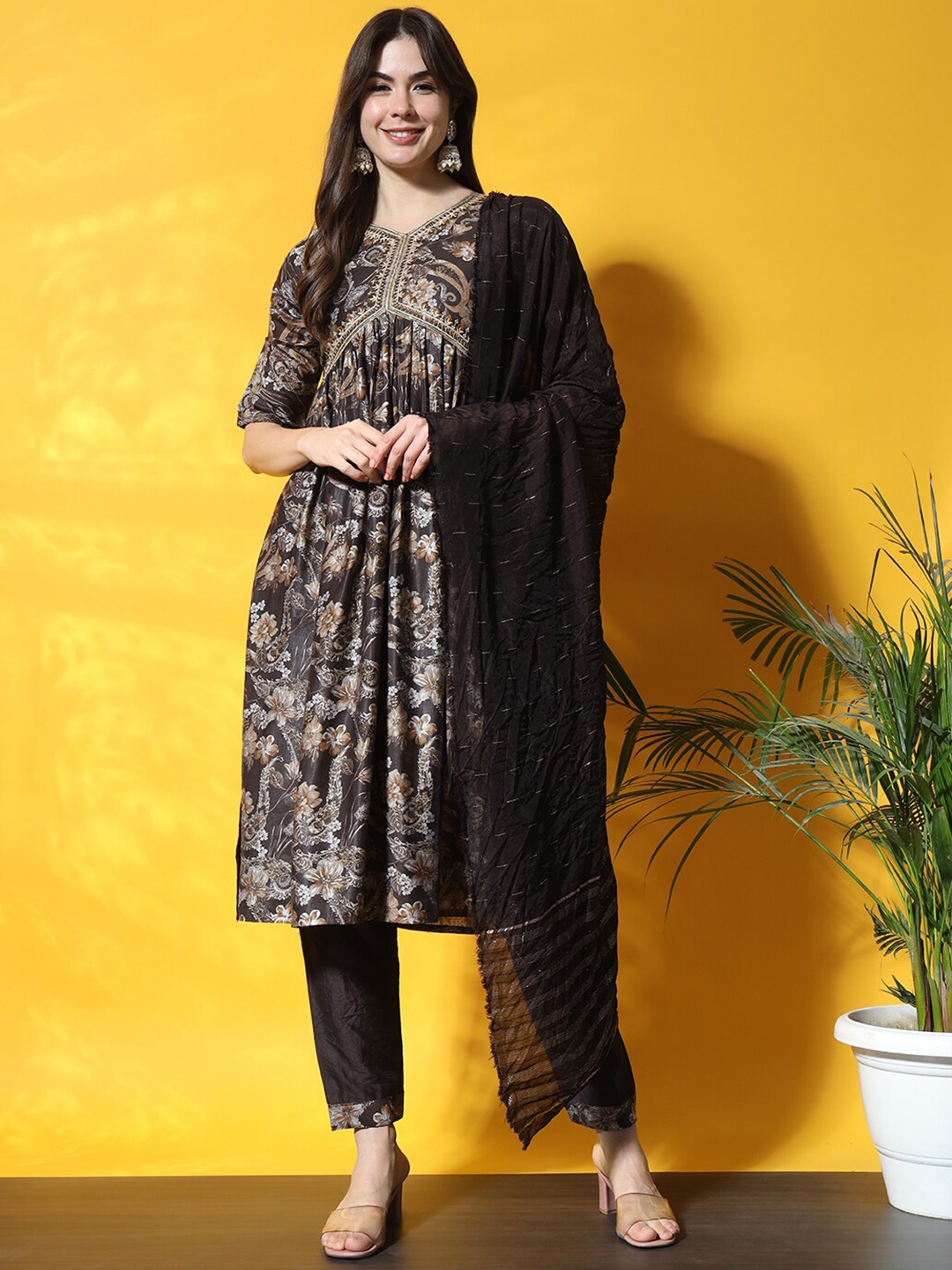 

Chhabra 555 Floral Printed V-Neck Three-Quarter Sleeves Alia Cut Kurta Set, Brown