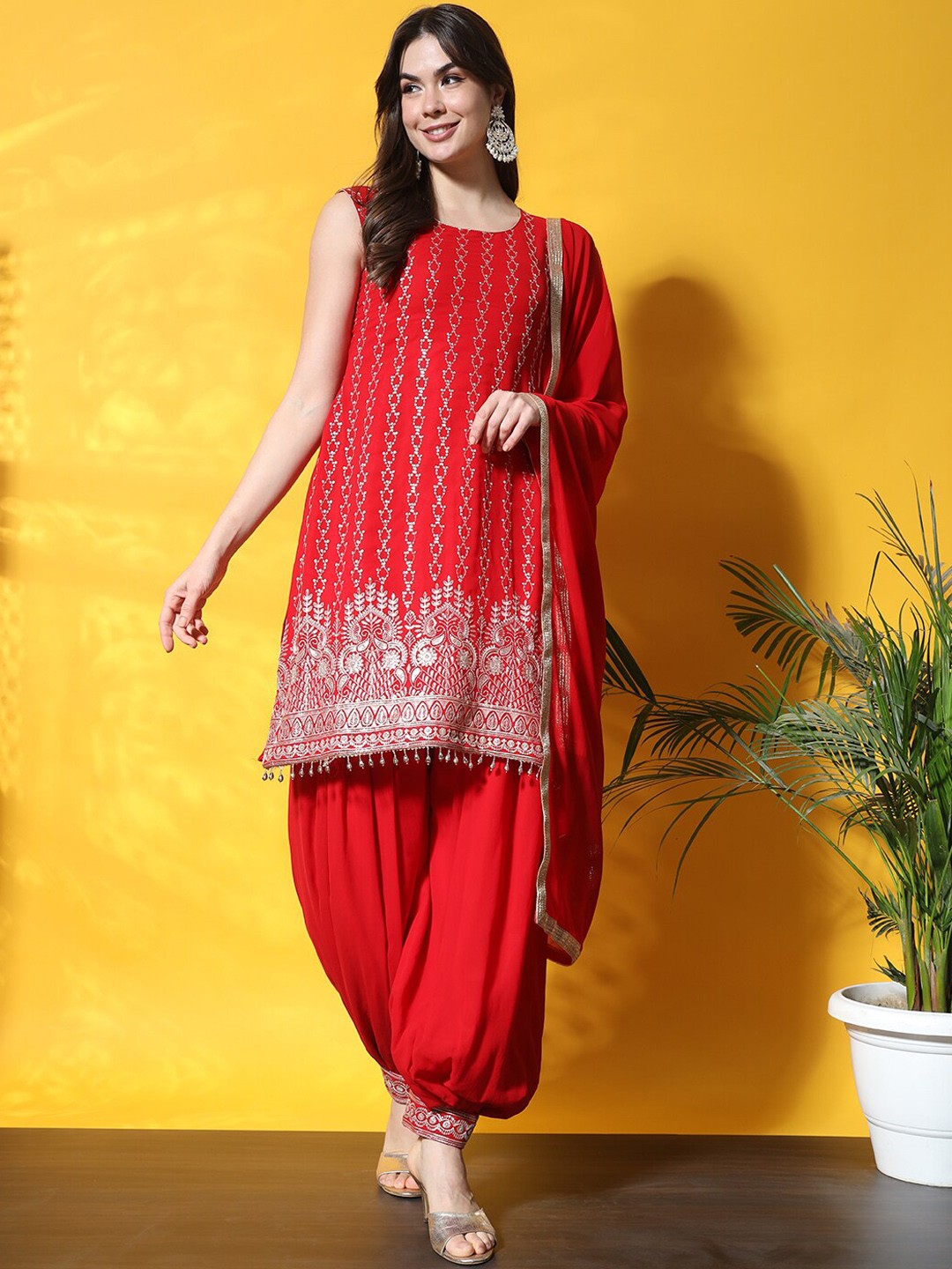 

Chhabra 555 Ethnic Motifs Embroidered U-Neck Sleeveless Afghan Pathani Kurta Sets, Red