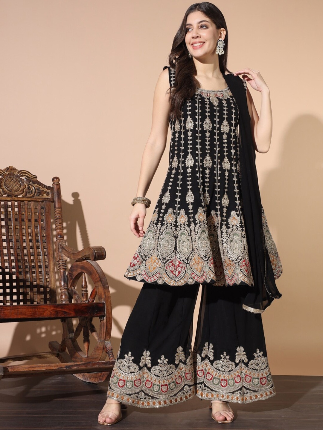 

Chhabra 555 Ethnic Motifs Embroidered Round Neck Sleeveless A-Line Kurta Set, Black