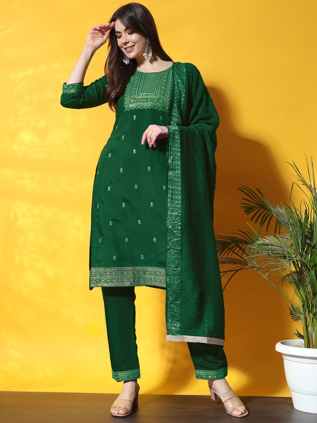 

Chhabra 555 Embroidered Straight Kurta With Trouser & Dupatta, Green