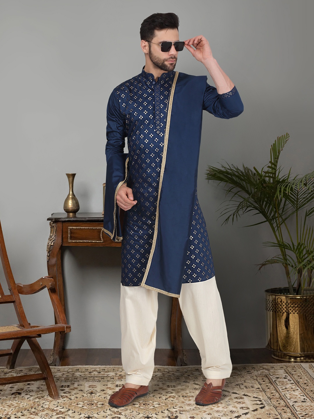 

KRAFT INDIA Embroidered Regular Sequinned Kurta with Salwar & Dupatta, Blue