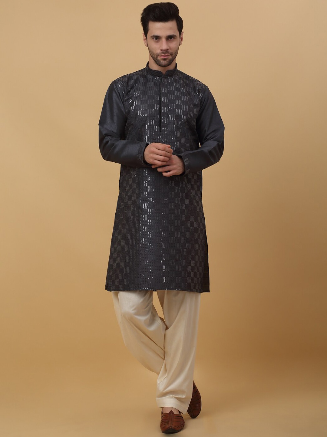 

KRAFT INDIA Embroidered Regular Sequinned Kurta with Salwar, Grey